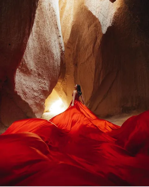 Photo Shoot & Flying Dress Experience