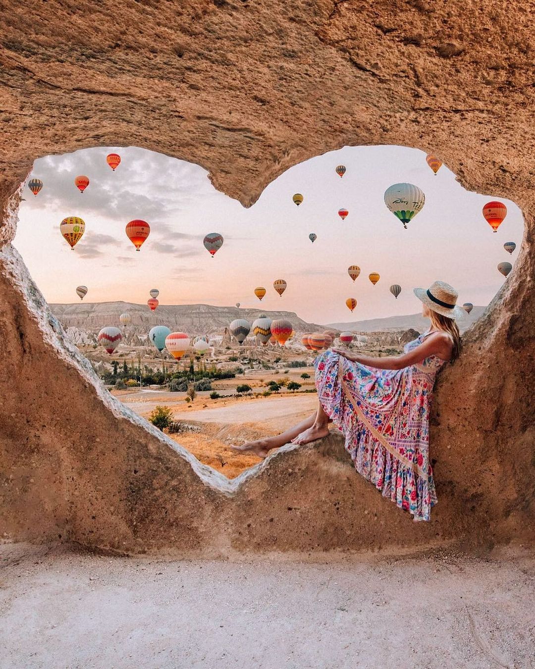Balloon Tour and 3-Day Cappadocia Tour